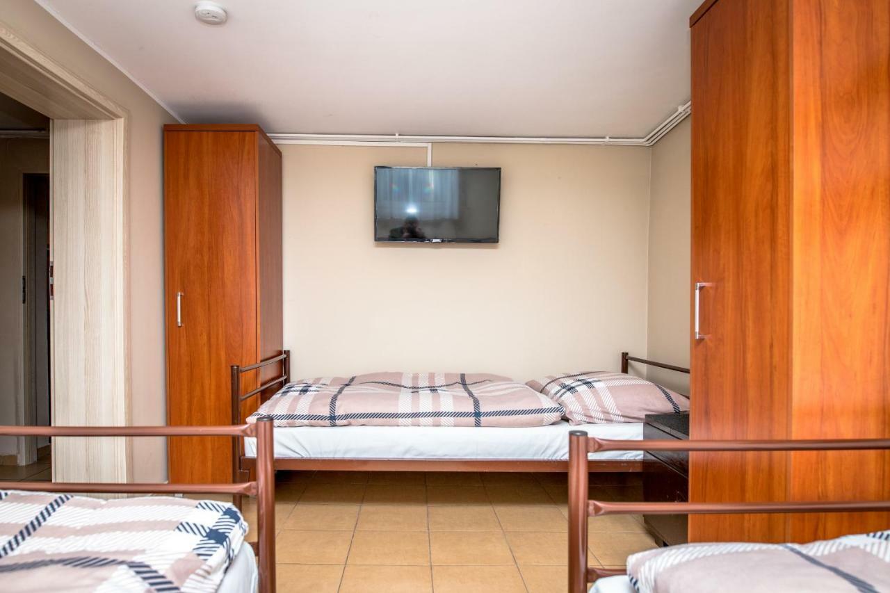 Pokoje Goscinne Arkadia Wrzesnia Exterior photo